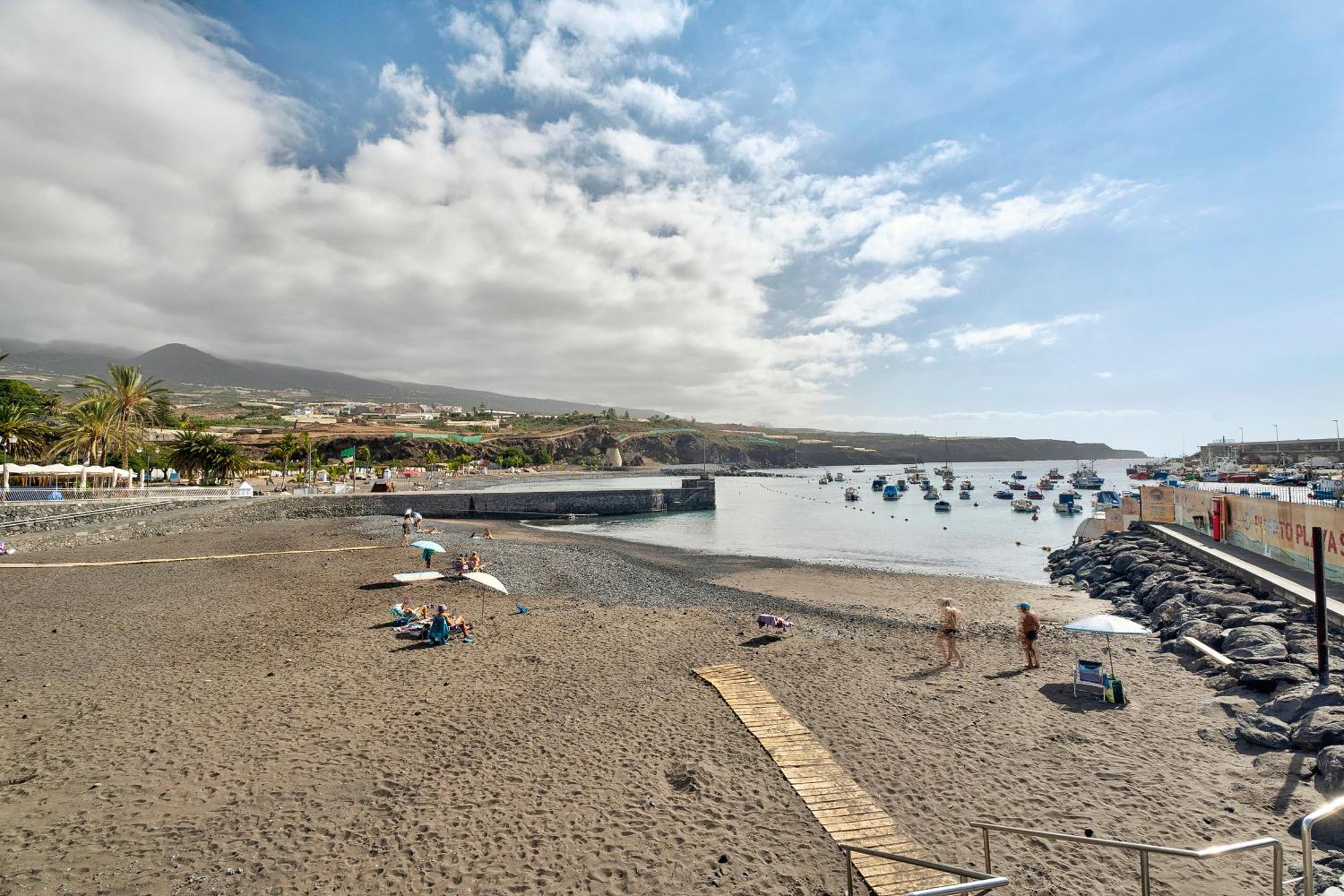 La Casa De Tina Villa Playa de San Juan  Exteriör bild